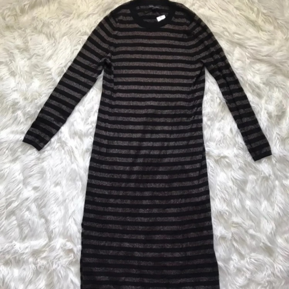 Banana Republic Medium Stripe Dress NWT
Tag size - M